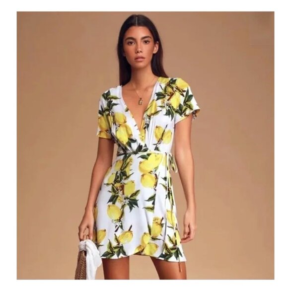 Lulus Lemon Print Wrap Dress, Size M, New with Tags! - Picture 6 of 12